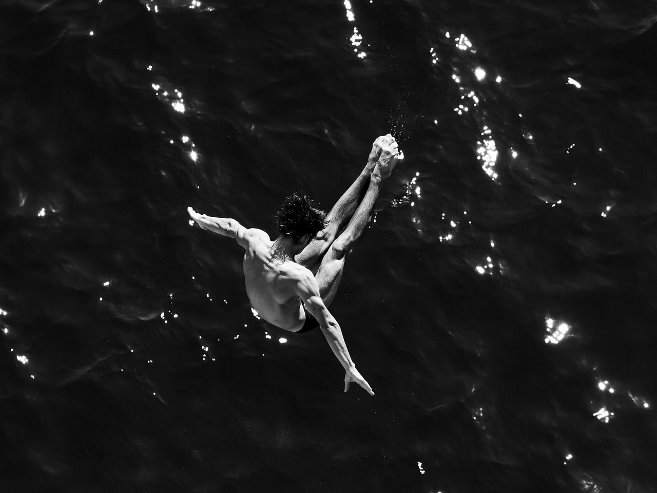 어깨 오십견 증상 자가 치료 운동 및 회전근개 파열 구분법