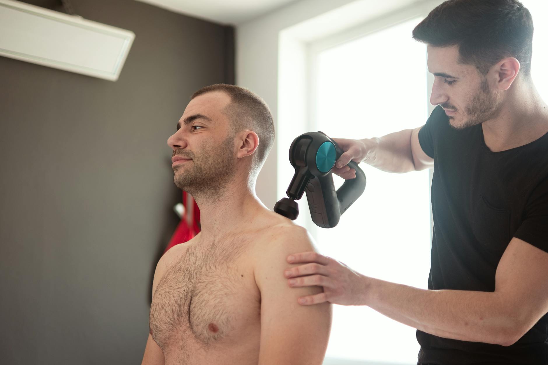 마사지 건 근육 뭉침 해결 부위별 헤드 활용 및 강도 조절 매뉴얼